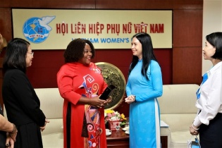 Đầu tư vào phụ nữ vì sự tiến bộ của toàn nhân loại