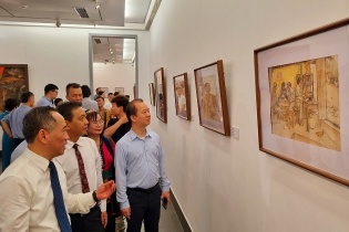 Chiêm ngưỡng 70 tác phẩm mỹ thuật đặc sắc tại triển lãm “Đường lên Điện Biên”