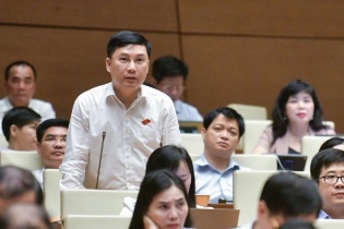 Đại biểu Quốc hội kiến nghị giải quyết sớm vấn đề về kinh tế thể thao