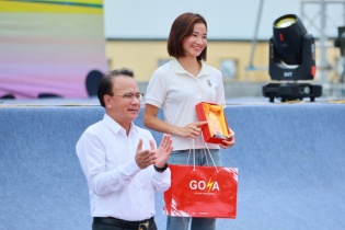 Hoàng Văn Hơn, Phạm Thị Hồng Lệ vô địch Giải marathon Hành trình về Làng Sen 2024