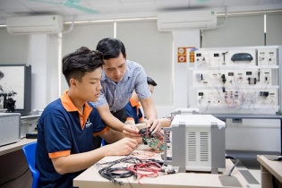 Hà Nội tăng cường nguồn nhân lực trong lĩnh vực chuyển đổi số
