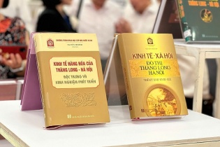 Khám phá dòng chảy lịch sử của Hà Nội qua từng trang sách