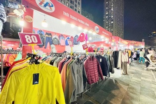 Kích cầu mua sắm dịp cuối năm trong Tháng khuyến mại Hà Nội năm 2024