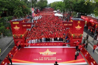 Hơn 1 triệu người đi bộ vì một Việt Nam đoàn kết, hùng cường