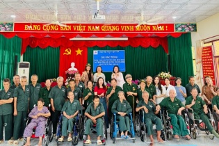 VPA thăm hỏi, tặng quà thương bệnh binh, người có công Long Đất