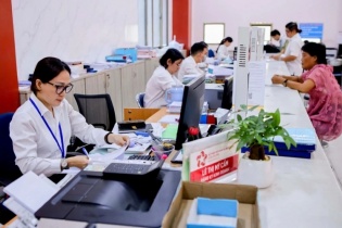 Ổn định phụ cấp với cán bộ, công chức trong giai đoạn chờ hoàn thiện chính sách lương