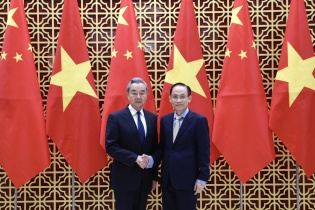 Bộ trưởng Bộ Ngoại giao Việt - Trung trao đổi chiến lược, thúc đẩy hợp tác song phương