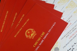 Chứng chỉ bồi dưỡng công chức không hợp lệ sẽ bị thu hồi từ 15/5 