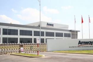 Amway Việt Nam nhận giải thưởng do CSRWorks trao tặng