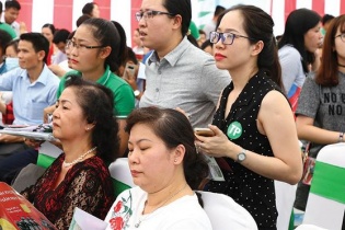 Tiền ào ào đổ vào đất nền ven đô