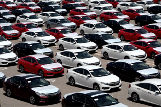 Ôtô nhập khẩu vào Việt Nam tháng 3 tăng vọt 25 lần