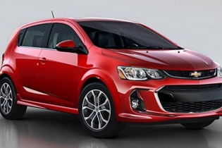 Ô tô rẻ nhất Việt Nam giảm sốc, sập giá xuống dưới 270 triệu