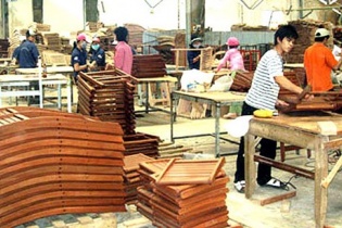 Ngành gỗ “khát” nguyên liệu chế biến sản phẩm xuất khẩu