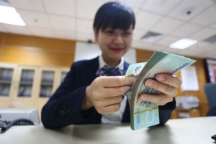 Nhà băng lộ cửa tăng vốn