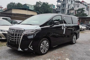 Toyota Alphard - Mẫu xe trong top ế nhất Việt Nam ra hàng đầu năm mới, giá tăng 500 triệu