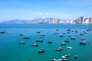 Hướng mở cho du lịch Khánh Hòa khi trung tâm Nha Trang “ngộp thở”