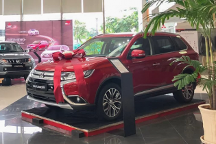 Thị trường ô tô Việt Nam giảm giá trên diện rộng