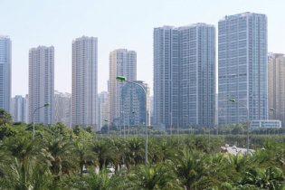 Doanh nghiệp địa ốc “loay hoay” với bài toán vốn