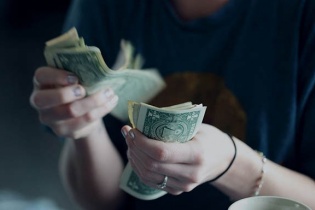 10 bước để trở nên giàu có trước tuổi 30