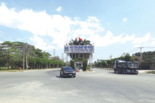 Hạ tầng “ngáng chân” bất động sản công nghiệp