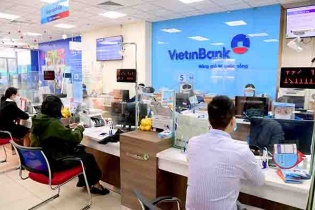 VietinBank tiếp tục giảm phí chuyển khoản thường ngoài hệ thống