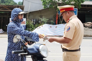 Bắc Kạn: Đẩy mạnh tuyên truyền về trật tự an toàn giao thông