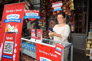 VinShop bắt tay Techcombank ra mắt dịch vụ hỗ trợ vốn cho chủ tạp hóa