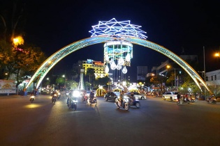 Cần Thơ mở lại hoạt động các cơ sở kinh doanh dịch vụ không thiết yếu