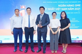 VietinBank đón nhận Giải thưởng Ngân hàng SME tốt nhất Việt Nam năm 2021