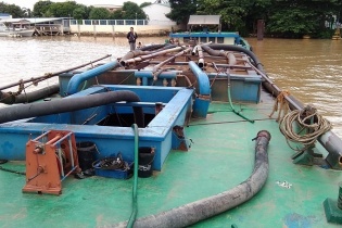 Khai thác cát sông trái phép, một doanh nghiệp ở TP.HCM bị phạt tiền 200 triệu đồng