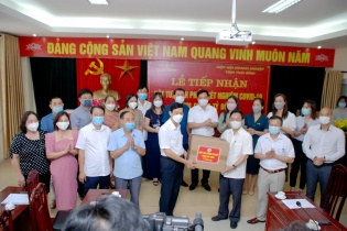 Hiệp hội doanh nghiệp tỉnh Thái Bình ủng hộ vật tư, sinh phẩm xét nghiệm Covid-19 trị giá 2 tỷ đồng
