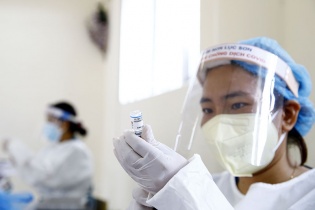 Các hiệp hội doanh nghiệp nước ngoài “hiến kế” mở cửa lại nền kinh tế