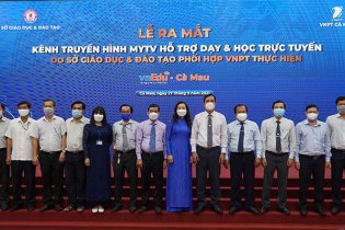 Cà Mau triển khai 2 kênh truyền hình dạy học trực tuyến
