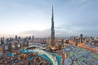 Emirates tiếp tục khai thác các chuyến bay thương mại đến và đi từ Việt Nam 