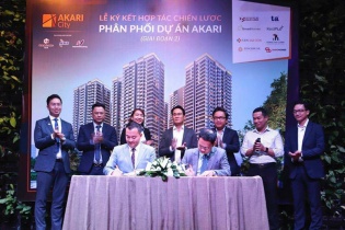 Đông Tây Land ký kết hợp tác phân phối giai đoạn 2 Dự án Akari City