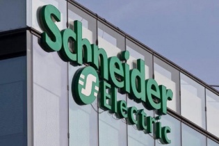 Schneider Electric giới thiệu giải pháp quản lý năng lượng đám mây, hướng đến phát triển bền vững