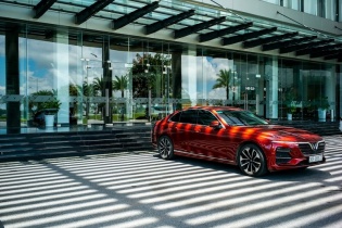 VinFast chính thức dừng kinh doanh xe ô tô chạy xăng