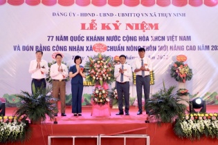 Xã Thụy Ninh (Thái Bình) đón bằng công nhận xã đạt chuẩn nông thôn mới nâng cao