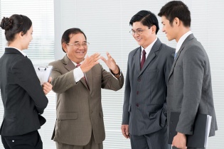 Gen X đang trở thành "thế hệ lạc lõng" nơi công sở?