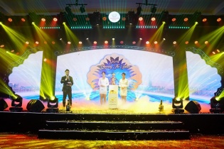 Nhân sâm phủ vàng thượng hạng được ra mắt trong đại tiệc của KOJA MART