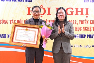 Thái Bình: Trao giải cuộc thi sáng tác văn học nghệ thuật về doanh nghiệp, doanh nhân
