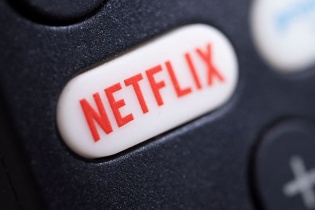 Netflix giảm giá tại nhiều quốc gia để hút khách trên toàn cầu