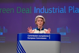 EU lên kế hoạch chạy đua trong cuộc cách mạng công nghiệp xanh