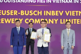 Hành trình vì một tương lai có nhiều niềm vui hơn của AB INBEV được vinh danh tại Giải Rồng Vàng