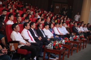 Hành trình 16 năm “Màu hoa đỏ” - Hoạt động “Đền ơn đáp nghĩa” lan tỏa đến cộng đồng