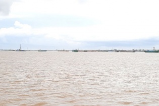 Chủ tịch UBND tỉnh An Giang chỉ đạo quản lý chặt chẽ nguồn cát