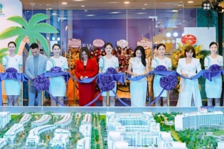 Sôi động sự kiện khai trương sa bàn The 5Way Phú Quốc - Life Concepts tại Hà Nội
