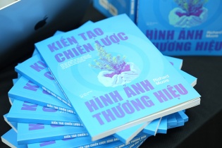 Chuyên gia Thương hiệu Richard Moore ra mắt sách “Kiến tạo Chiến lược Hình ảnh Thương hiệu”