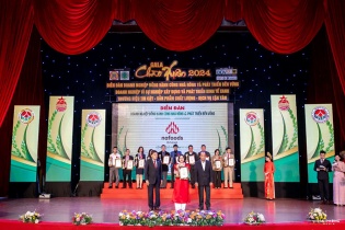 Nafoods Group được vinh danh tại Diễn đàn Doanh nghiệp đồng hành cùng nhà nông 2023