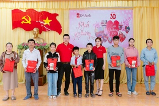 SeABank mang hơi ấm mùa Xuân đến với những người có hoàn cảnh khó khăn